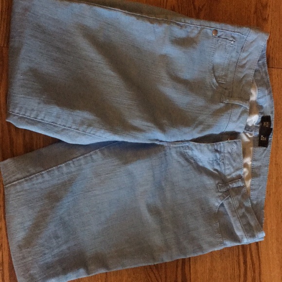 Jeans - Picture 3 of 3